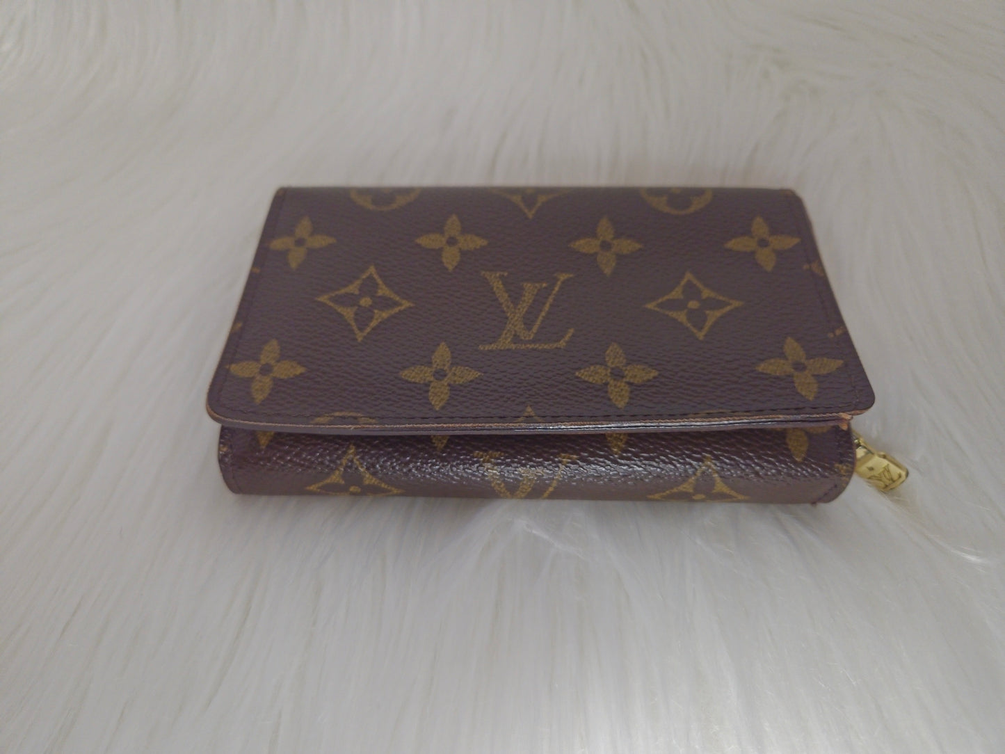 Louis Vuitton Monogram Porte Monnaie Billets Tresor Bifold Wallet