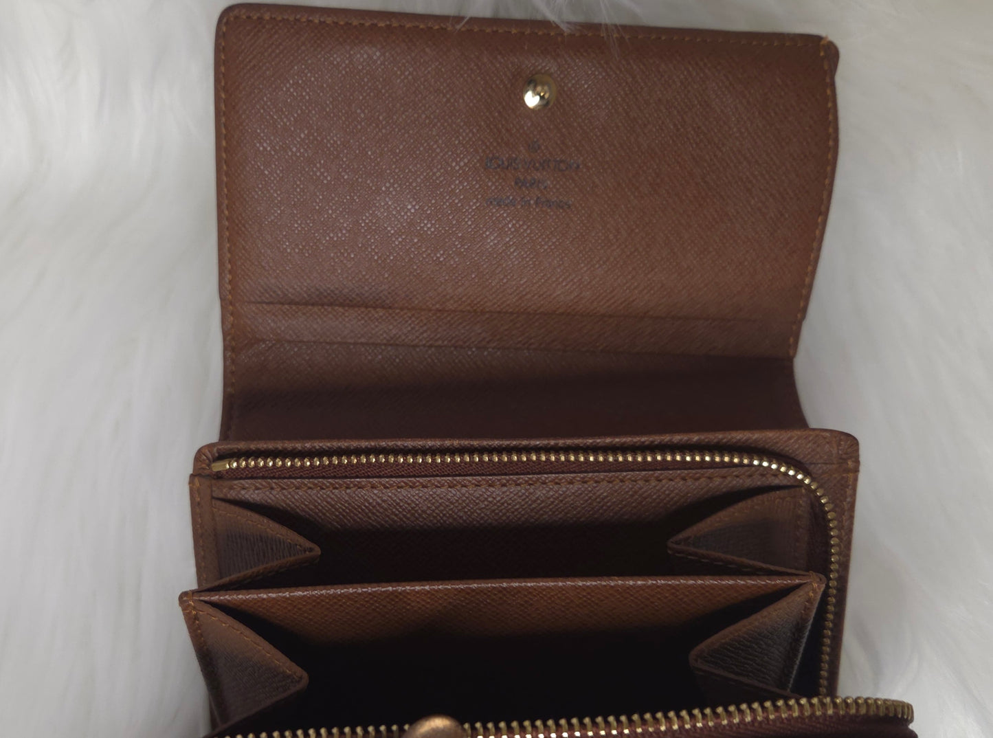 Louis Vuitton Monogram Porte Monnaie Billets Tresor Bifold Wallet